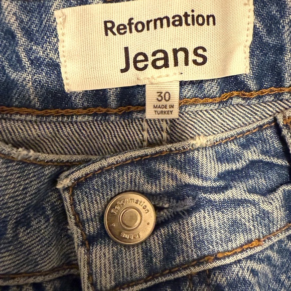 Reformation Cynthia High Rise Straight Jean - Picture 6 of 7